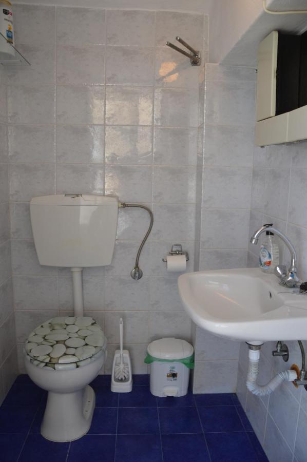 Sofia'S House Apartment Zakros Exterior photo